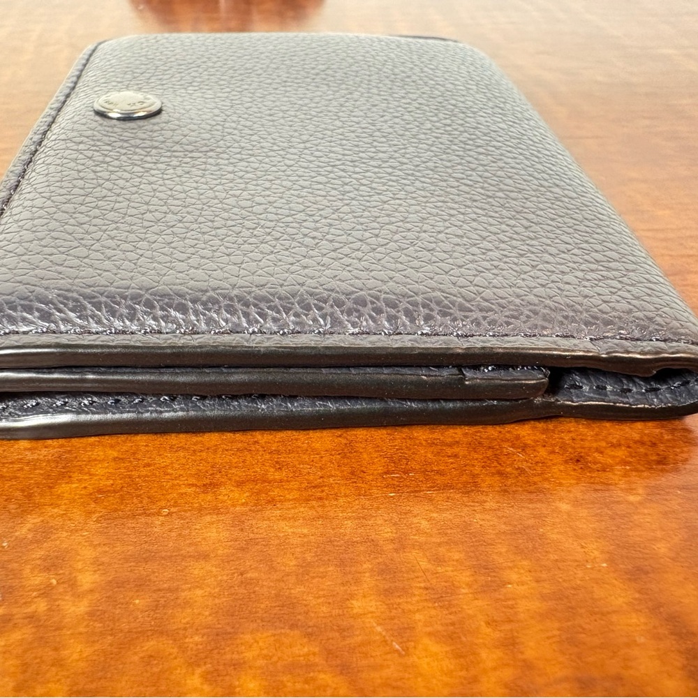 Coach Black Leather Cardholder Style Wallet excellent condition - Picture 3 of 7